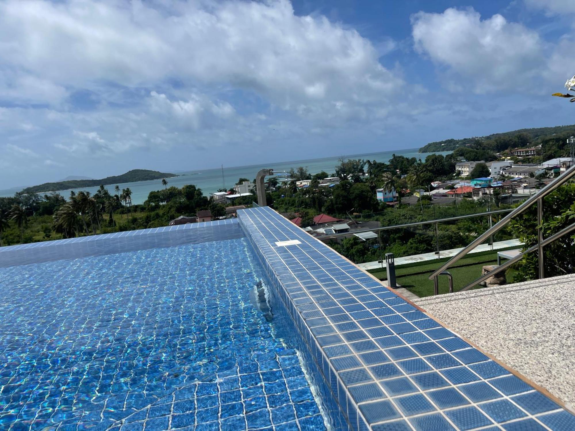Babylon Sky Garden - Long Term Holiday Rentals Rawai Room photo